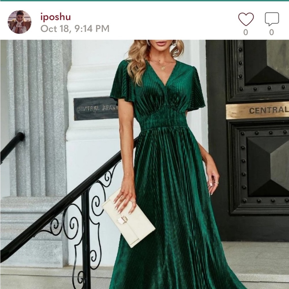 Deep green velvet dress v-neck